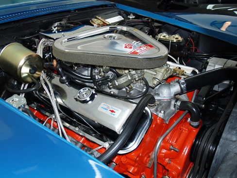 1969 Corvette 427 tripower engine