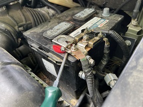 2013 f150 replace battery terminal